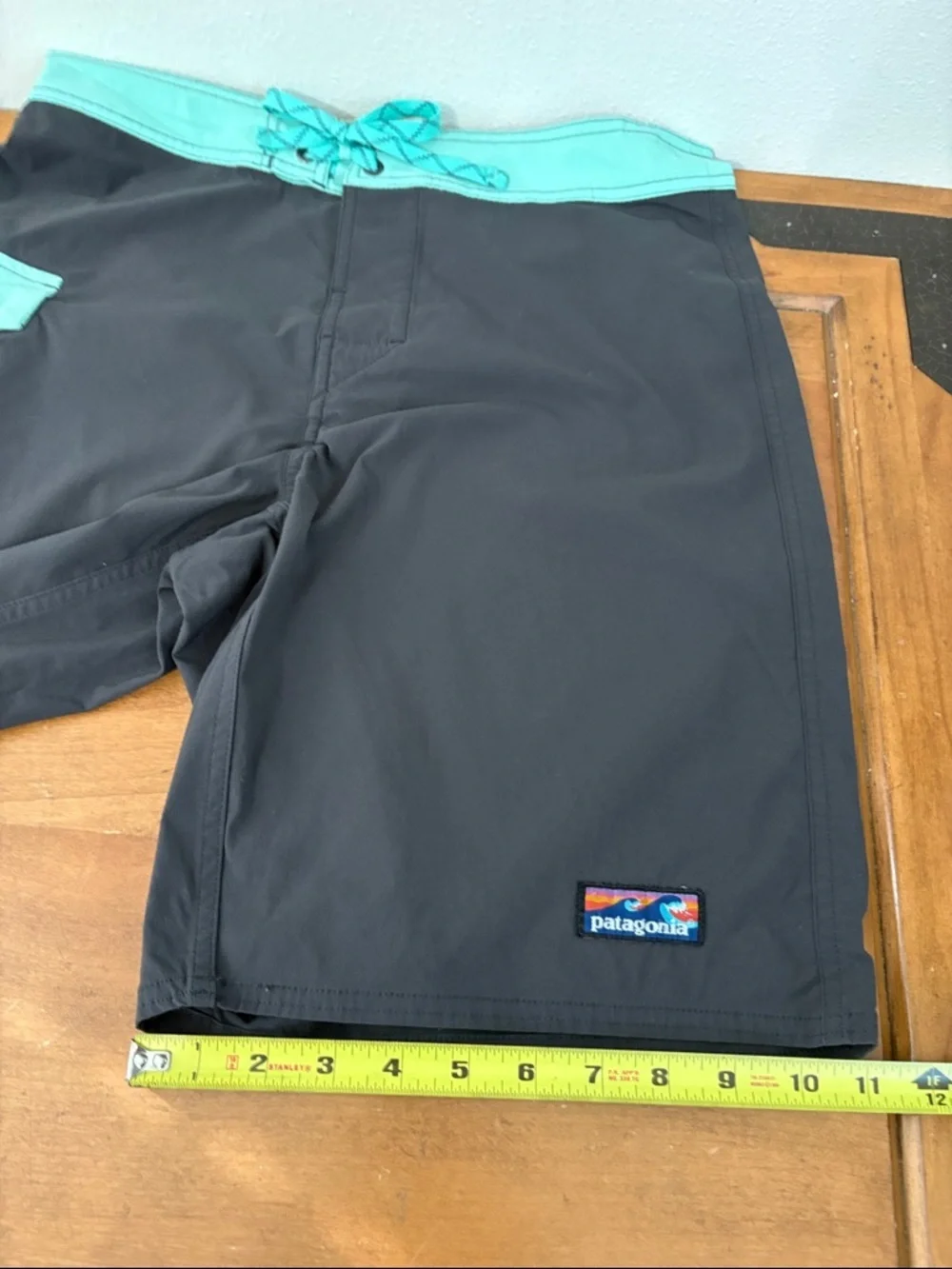 Patagonia Gray Board Shorts with Aqua Waistband Size 30